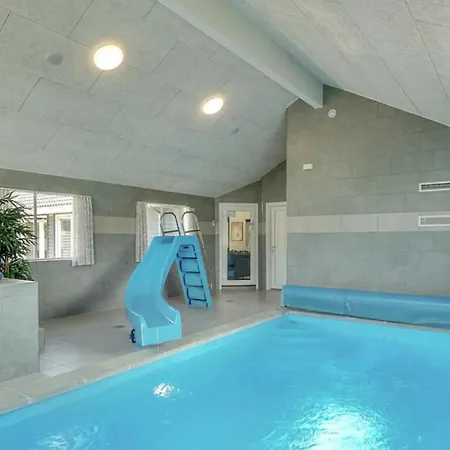 Villavilla 480 - Strand, Ostjylland * Грена